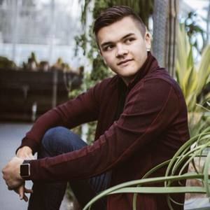 Meet your Posher, Daniel